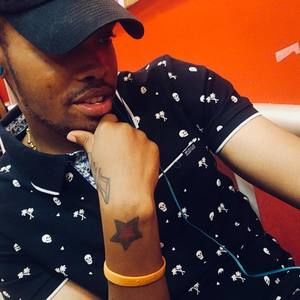 Meet your Posher, Adrian